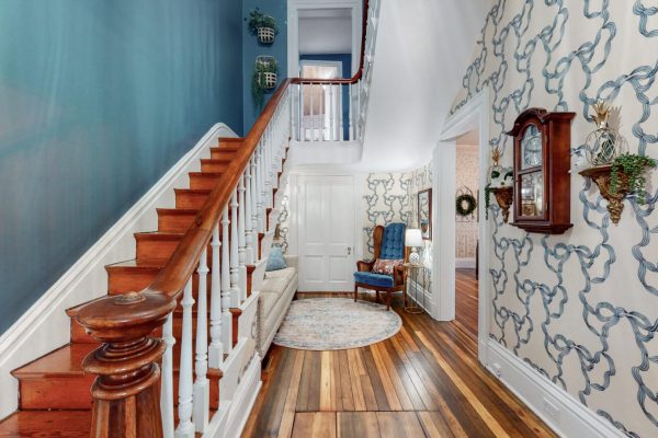 Entry Foyer
